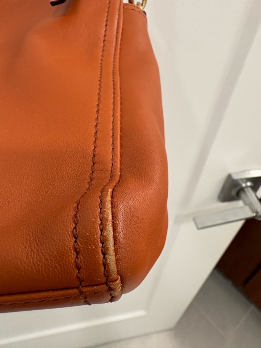 Lo & Sons Pearl Crossbody in Sienne Brown Napa Leather - Picture 5 of 16